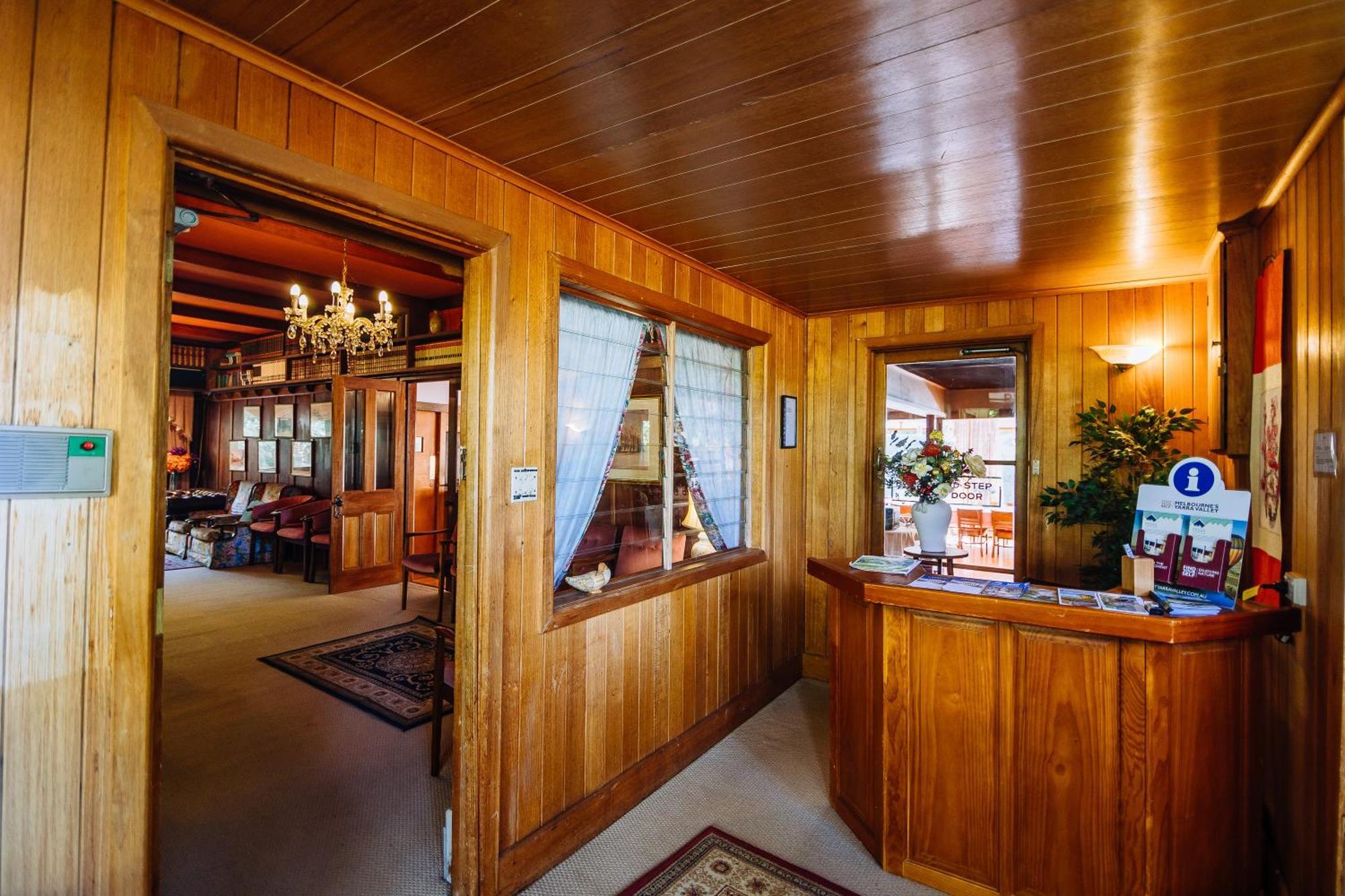 Warburton Lodge Экстерьер фото